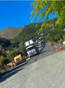A truck on a road

AI-generated content may be incorrect.